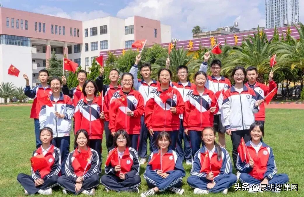 多彩生活缤纷寒假,多彩生活文化活动校园