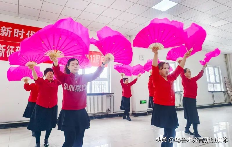 三八节巾帼绽芳华,巾帼绽芳华三八节医院演讲