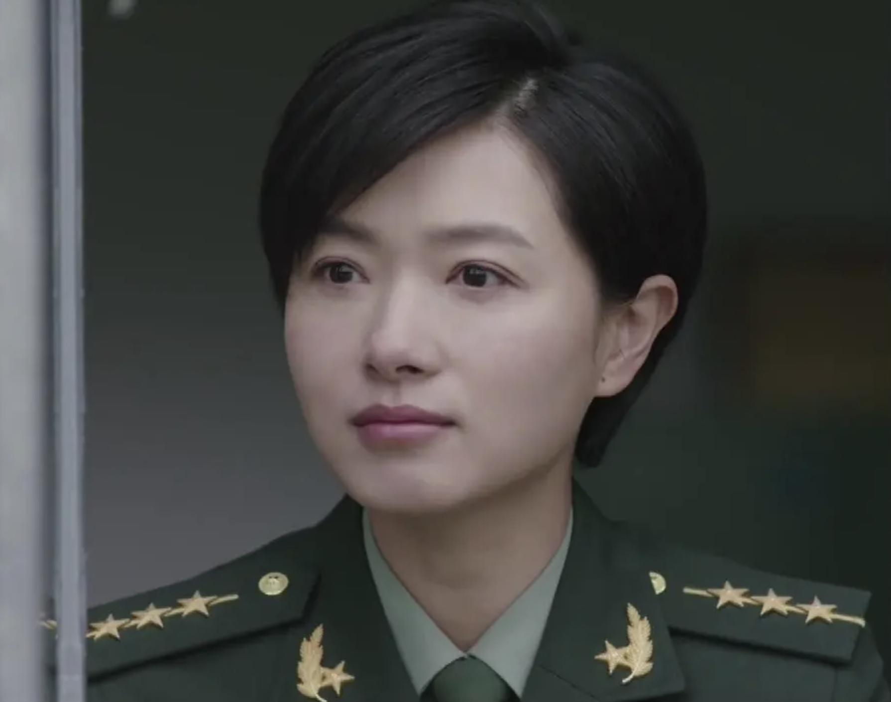 整容脸就别演军人了，只服这7位，原生态高颜值，还最具军人气质