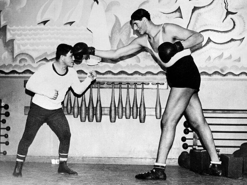 身高惊讶众人,令人惊讶的身高男娱乐圈