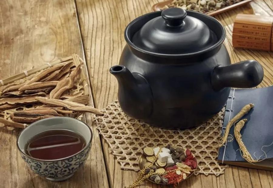 出汗多还怕冷？体内有热又有寒，中医一方阴阳平衡，暖身止汗！