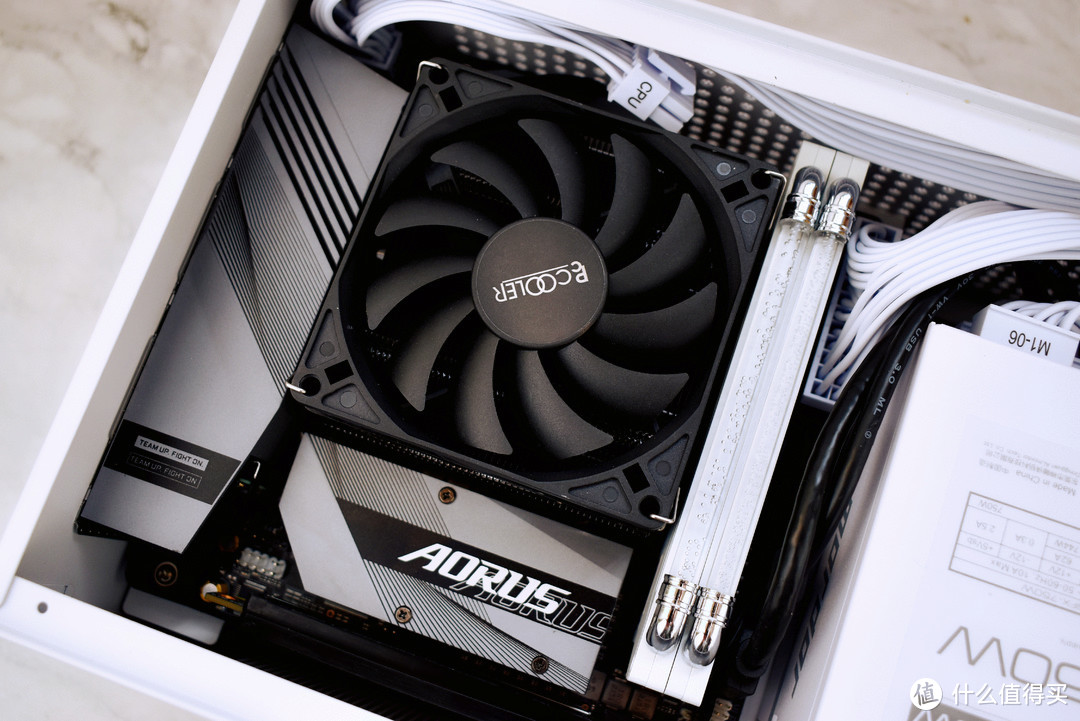 打造小钢炮,技嘉b660小雕主板接口解析