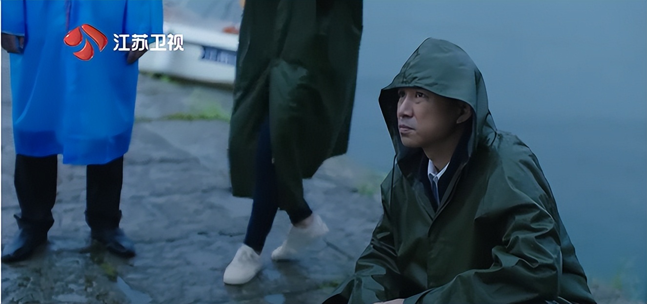 才播2集，口碑爆了，剧情高能，老戏骨惊艳，高鑫新剧凭什么？