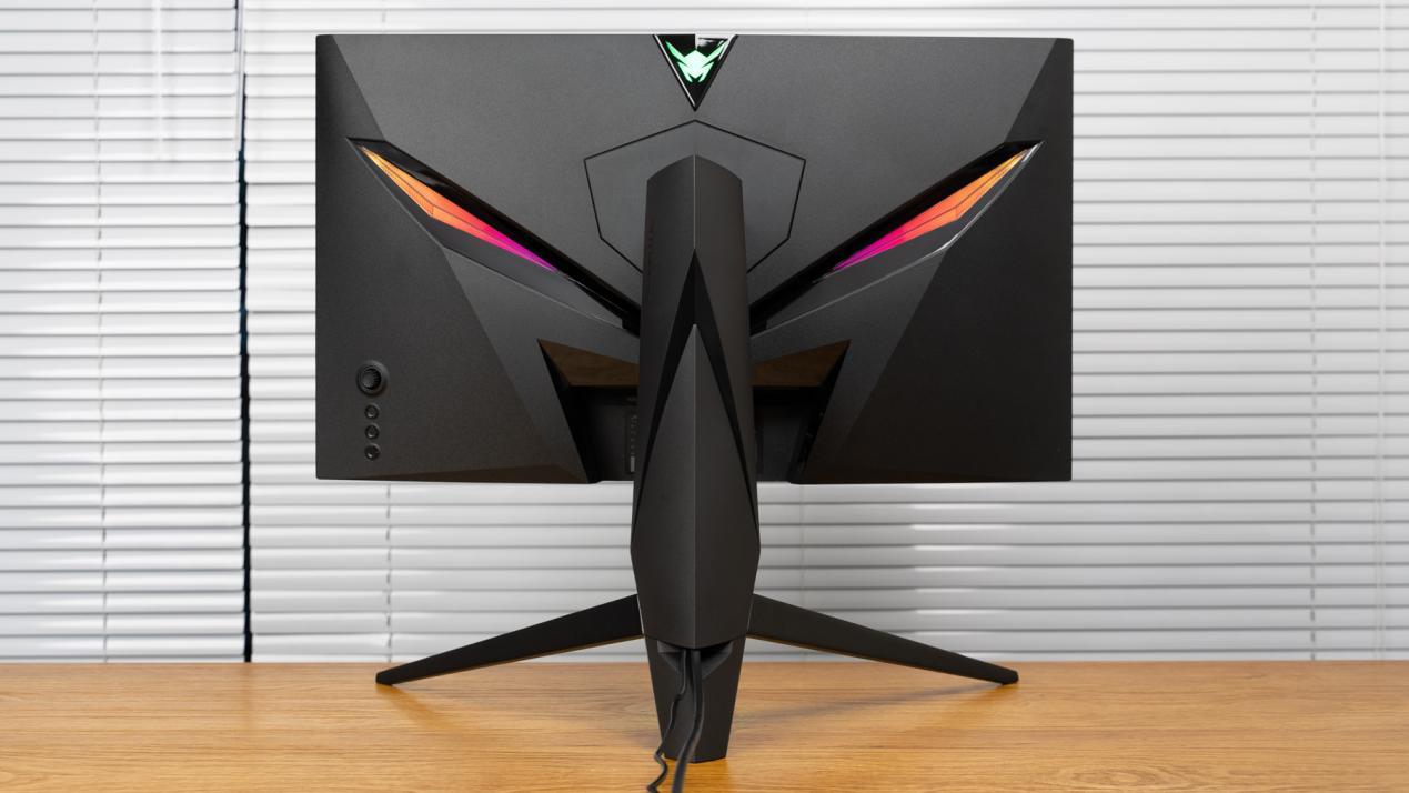 蚂蚁电竞4k144hz显示器评测,蚂蚁电竞m27qk对比爱攻240显示器