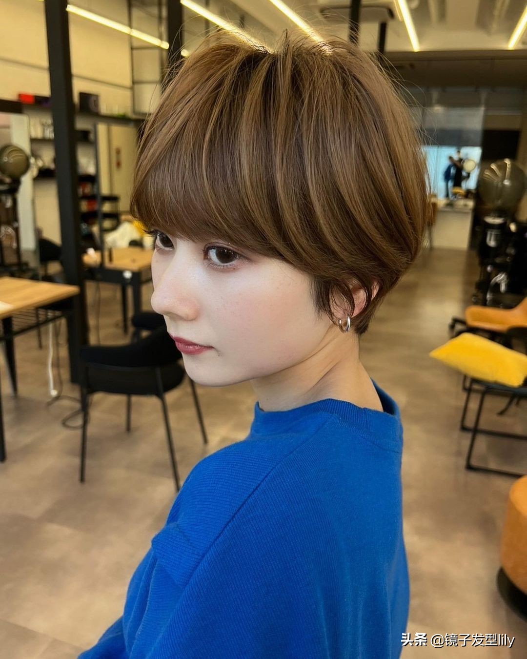 当下发廊最火发型,四十岁女士超短发流行发型