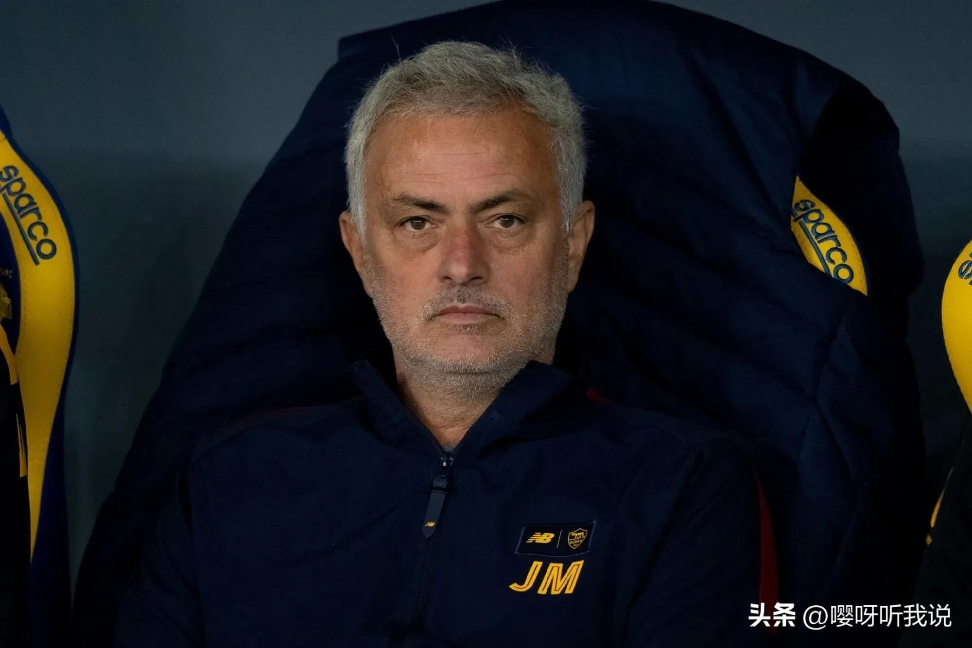 维罗纳一役，跟随穆里尼奥的表情变化，体验罗马球迷的看球心情