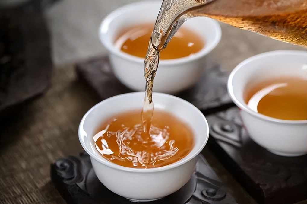 泡茶步骤不对茶就难喝,哪些茶用开水冲泡好喝又健康