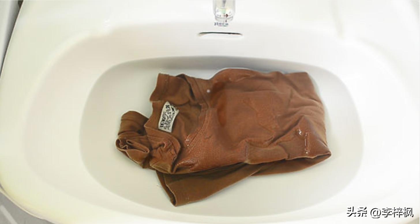 毛衣服缩水怎么恢复,衣服买大了怎么缩水