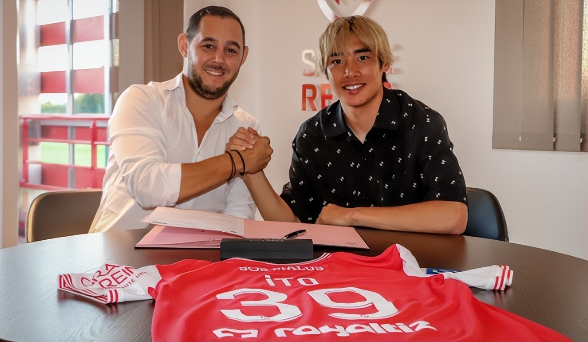 亚洲杯日本队最帅球员,日本队亚洲杯大名单身价