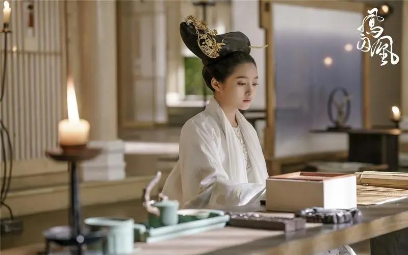 没演技却火得一塌糊涂的4个演员,有演技却一直不火的五位男艺人