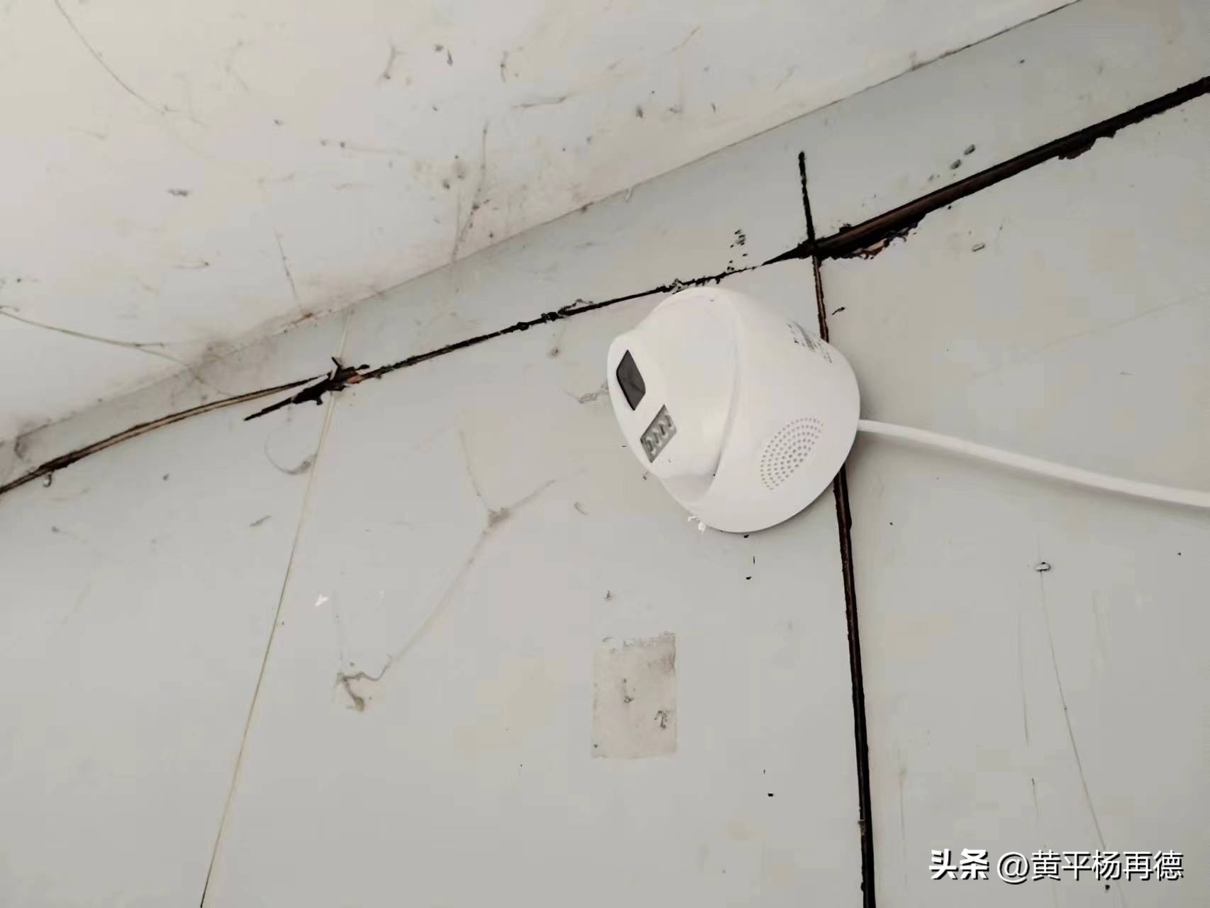 店铺安装三个摄像头多少钱,安装摄像头利润大吗