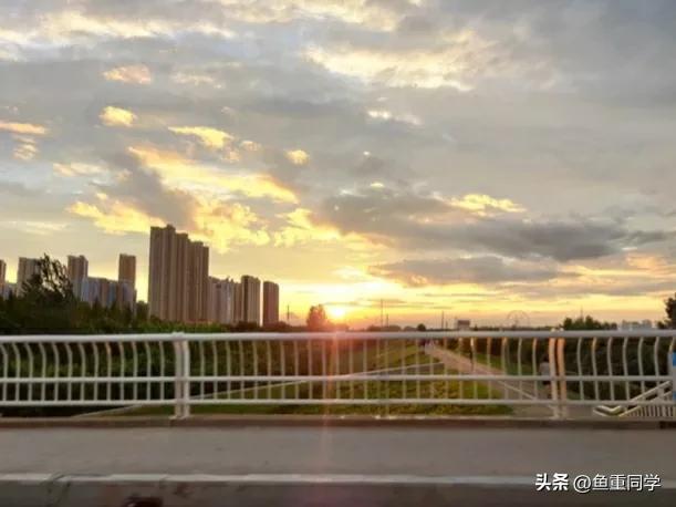 小财看嘴大富看眼怎么看,小财看鼻子大财看眼睛什么意思