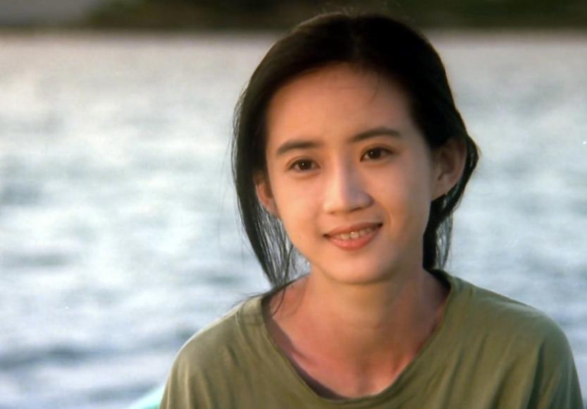 看破红尘剃度出家的10位明星,出家三十年又欠下千万巨款的女星