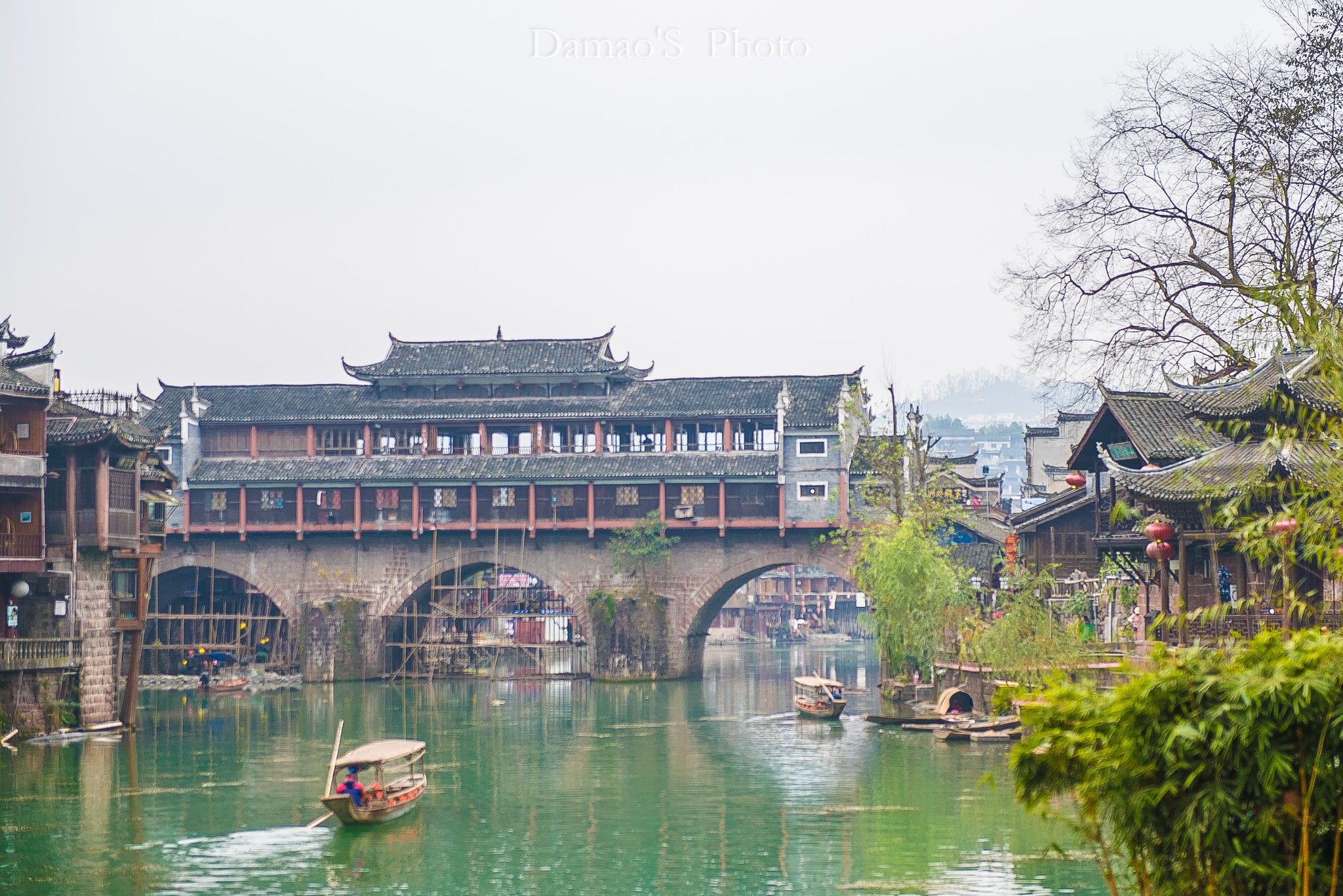 凤凰古城哪些景点需要门票免费,凤凰古城景点历史故事及传说