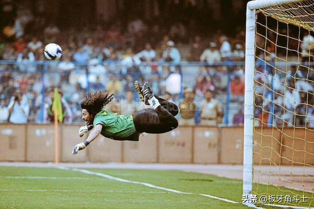 最强80后足球,即将退役的80后足球运动员视频