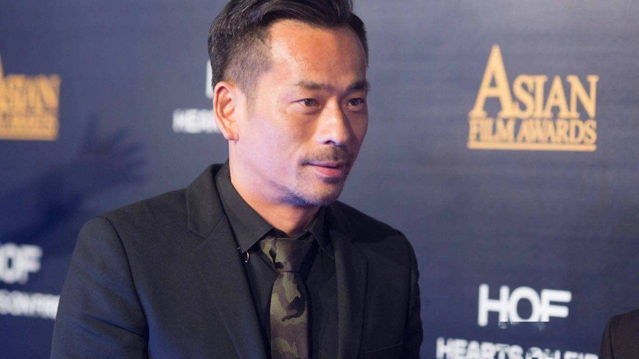 洗米嫂卖房替夫还债，张轩睿恋情曝光，百万网红骗财骗色张杰被骂