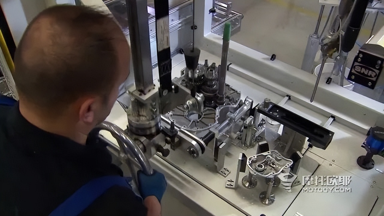 为什么国内四缸要模仿本田,为什么本田的4缸机这么牛