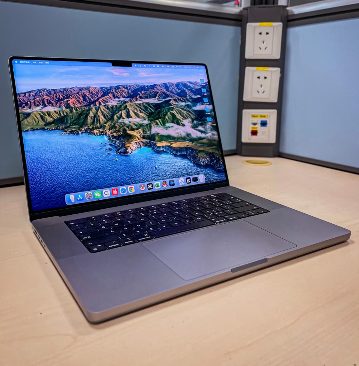 macbookpro买14寸还是16寸,16寸macbookprom1max