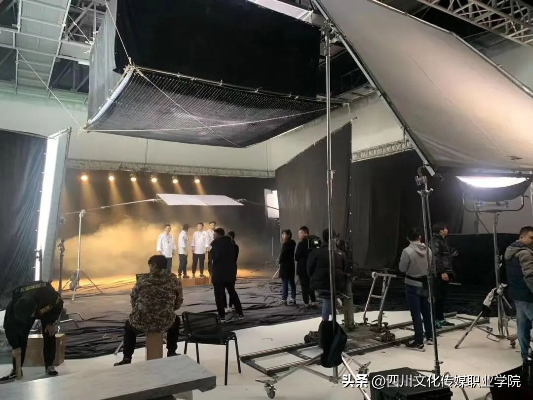 四川文化传媒职业学院是单招吗,四川文化传媒职业学院报名时间表