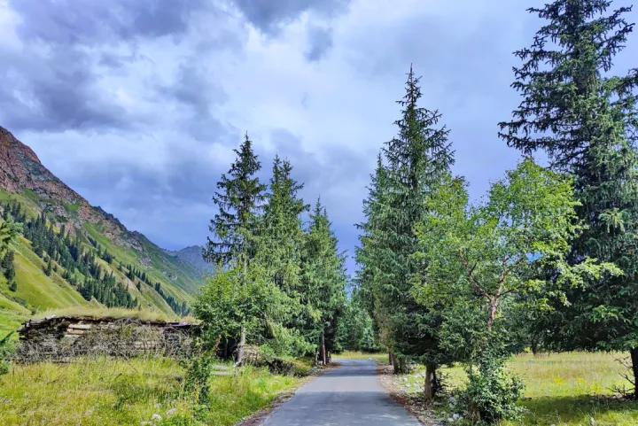 新疆夏塔古道旅游攻略,中哈陆路边境