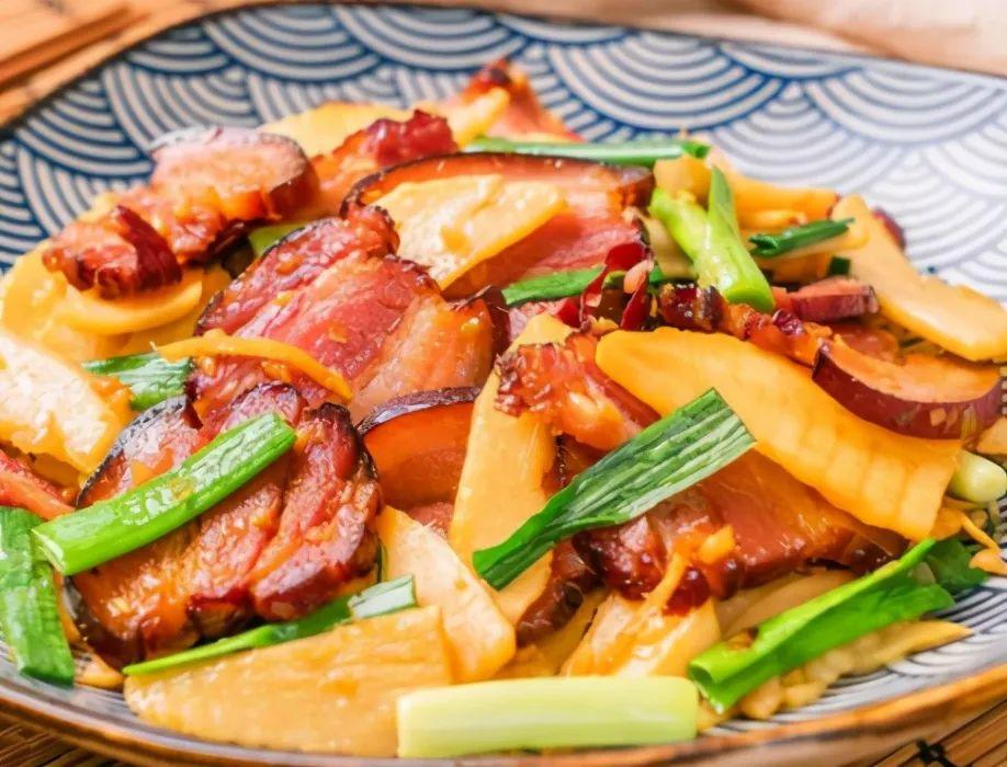 冬笋怎么做好吃又简单家常,冬笋脆爽肉丝嫩而入味