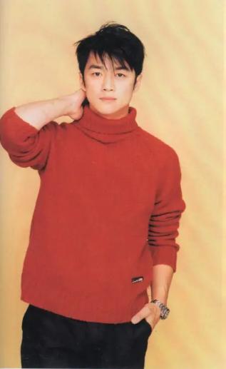 王菲前任李亚鹏,王菲的前夫李亚鹏现状