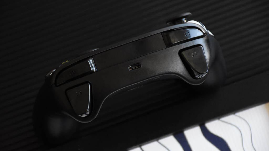 pxn莱仕达手柄p30和平精英,pxn莱仕达p20无线游戏手柄