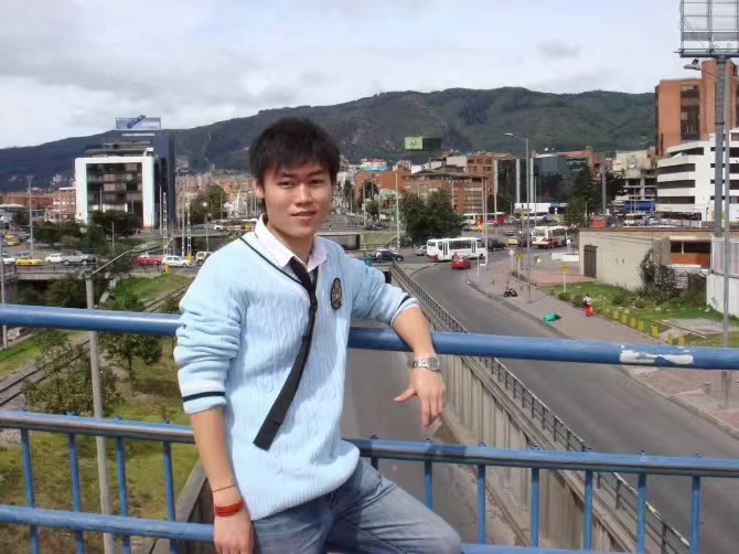 2011年，河南小伙杜霄娶哥伦比亚美女，生混血女儿，如今怎么样了