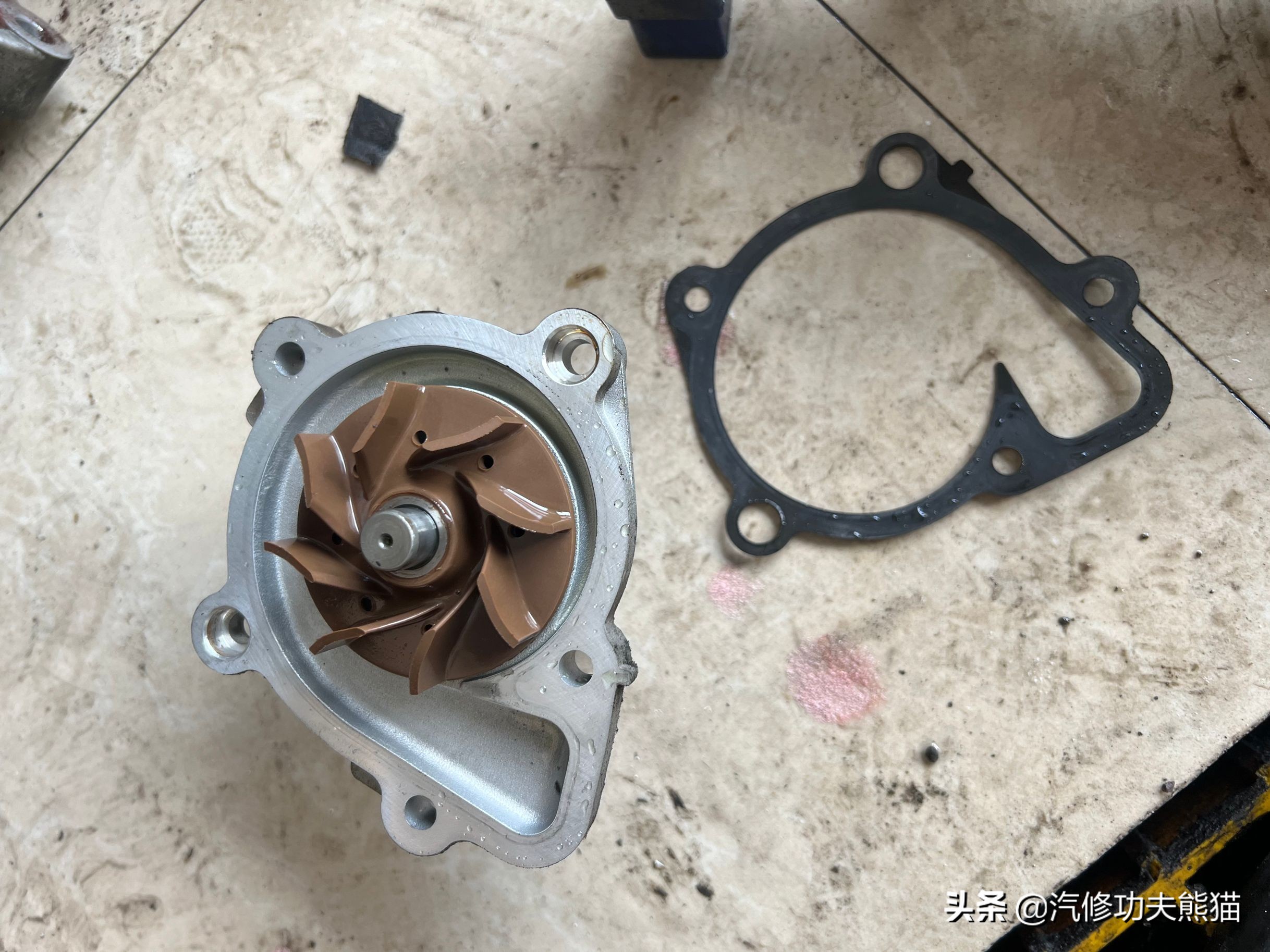 全新胜达大修,现代全新胜达9万公里烧机油