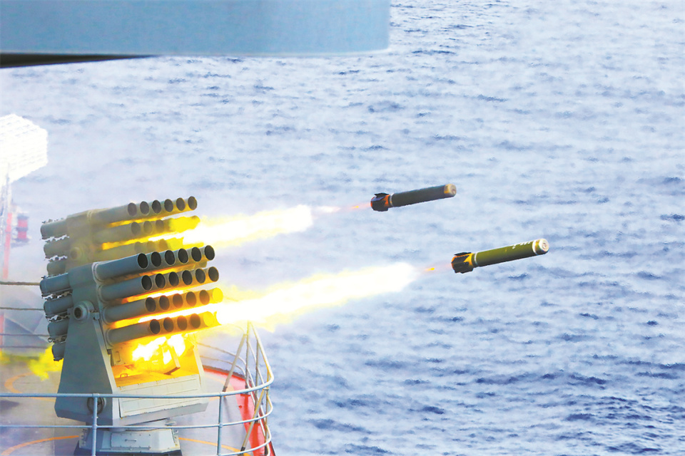 阅舰式航母,阅舰式能现场看吗