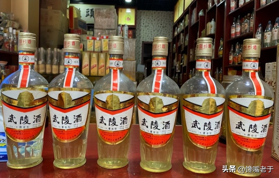 10年的飞天茅台与精品茅台对比,各大时期的茅台