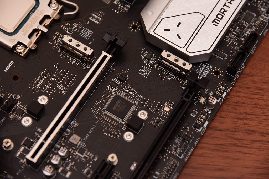 当好WIN10接班人—无须TPM，老主板也能装Win11