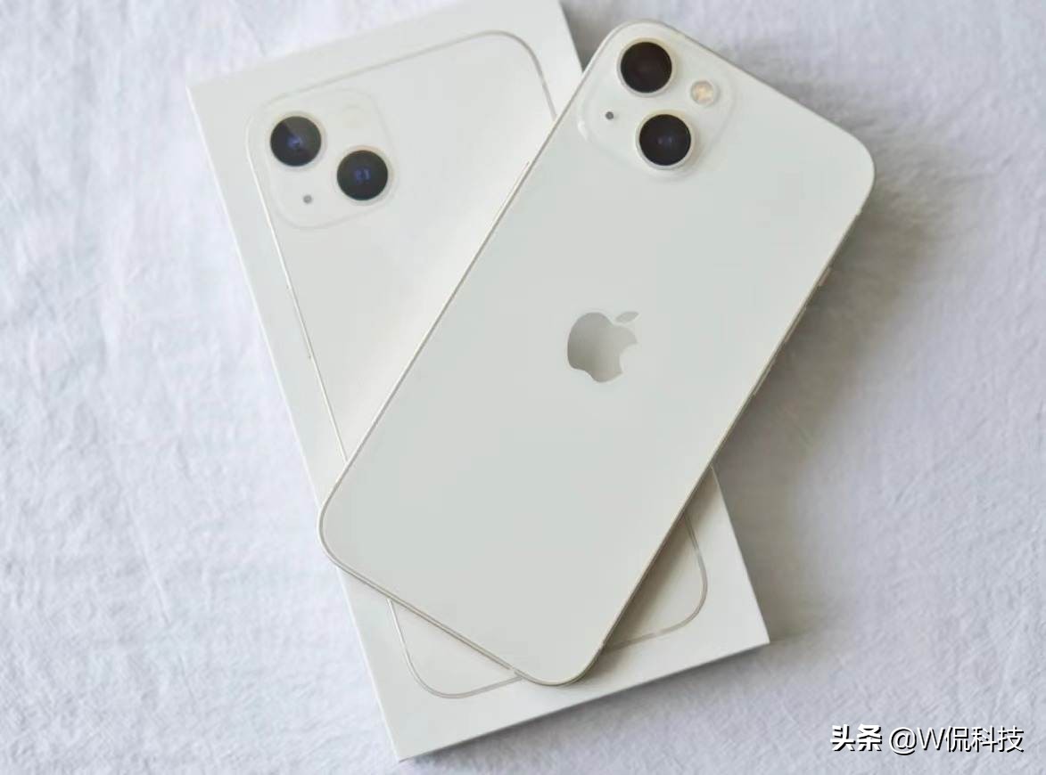 iphone13用了两年还能买吗,iphone13promax对比小米11ultra