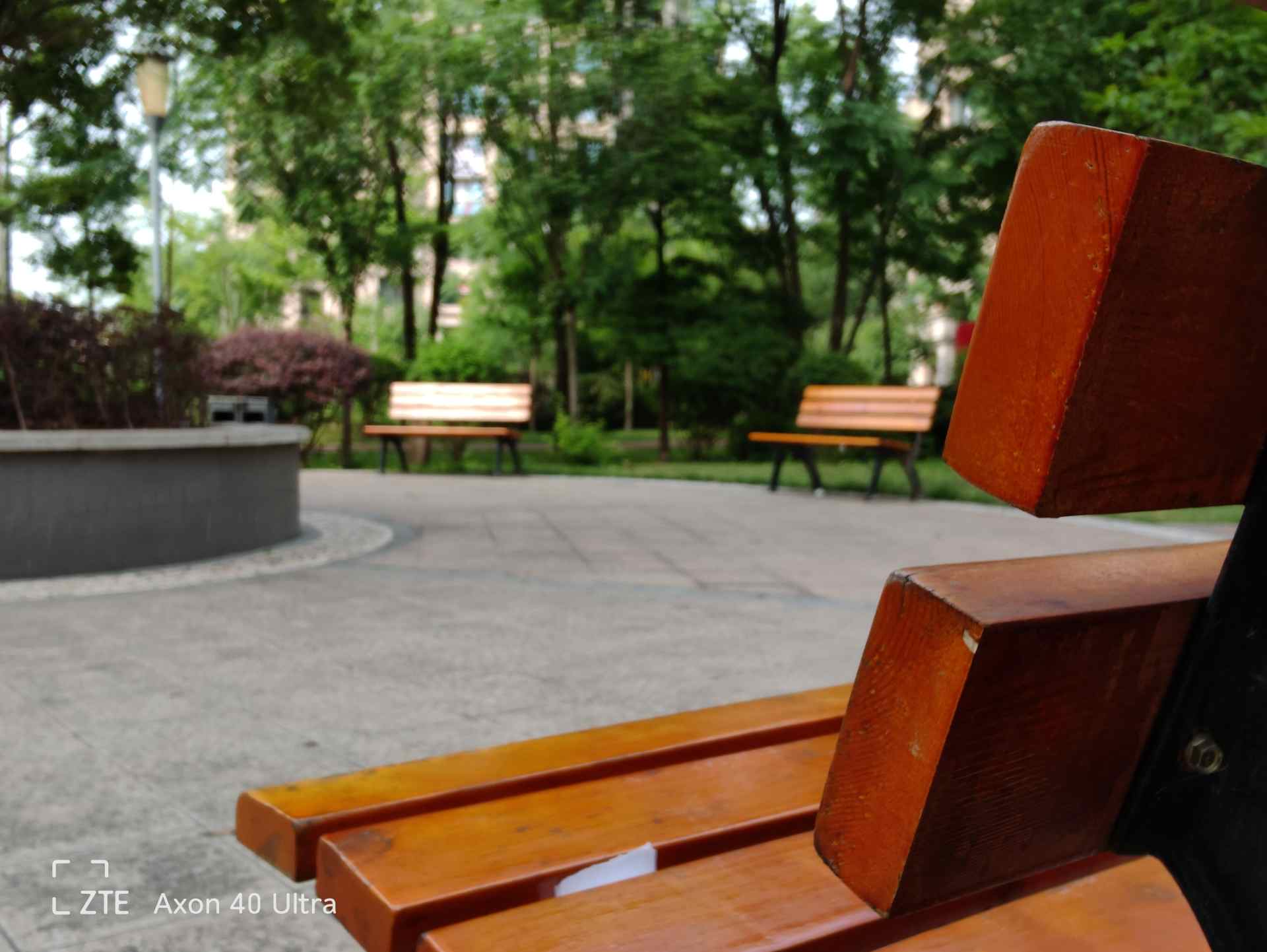 中兴axon40ultra和axon40pro对比,详细介绍一下中兴axon40ultra