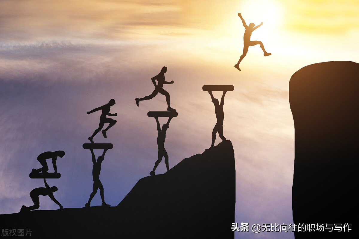 公司升我做经理我该怎么感谢,要在公司当上经理该怎么做