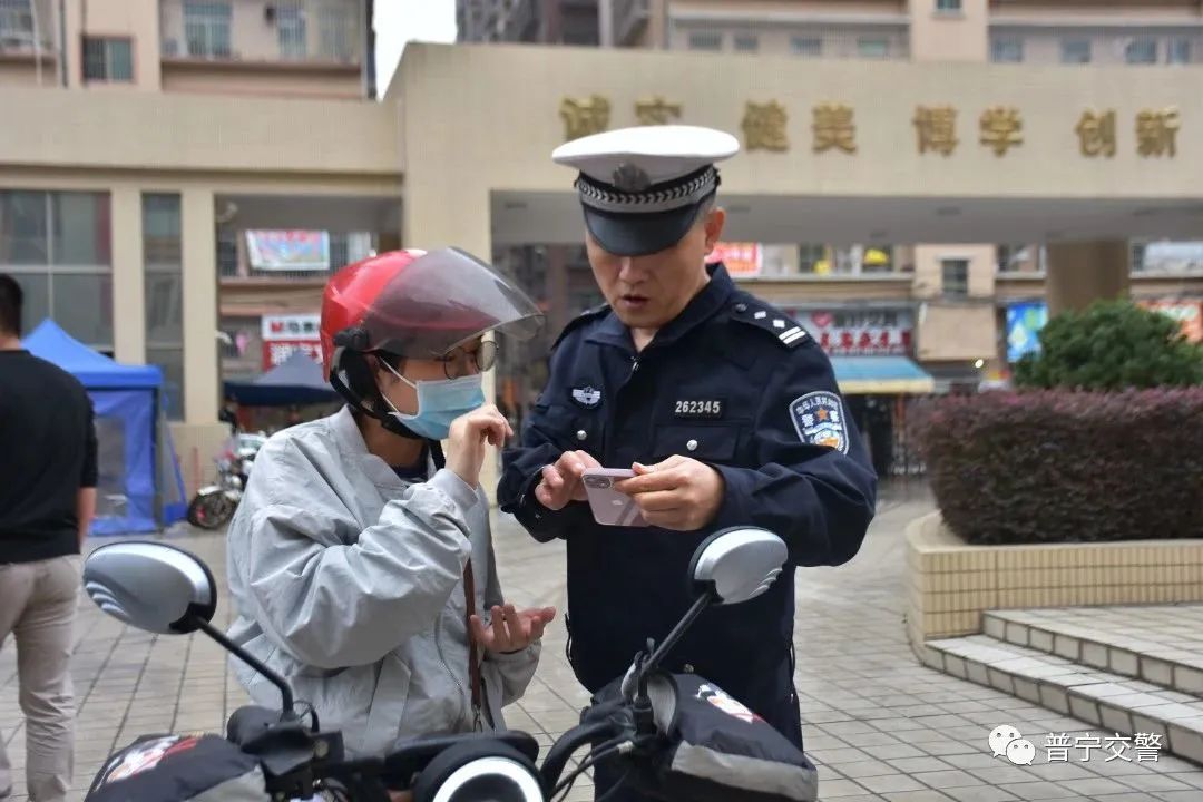 三个表率模范机关创建内容,市交通执法大队先进单位主要事迹