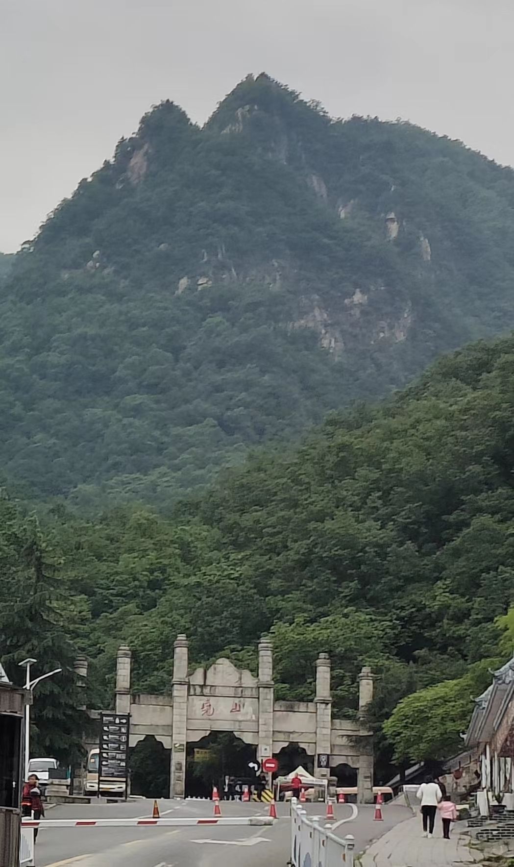 尧山大佛简介,尧山大佛景区