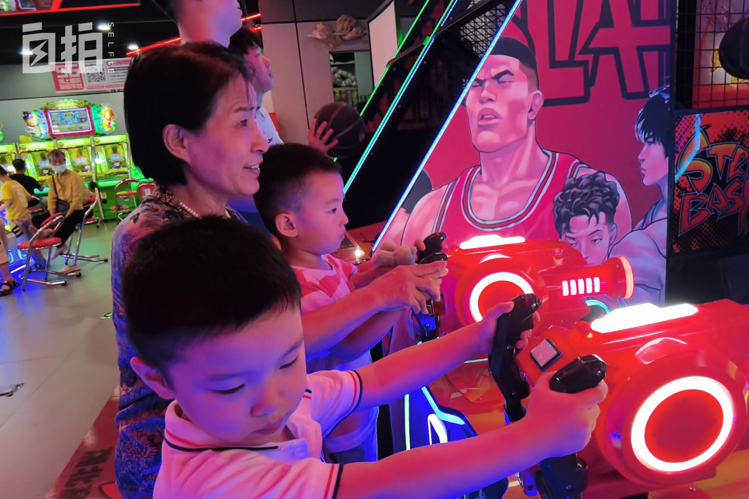 记录摆摊生活卖臭豆腐,在大学城摆地摊卖臭豆腐