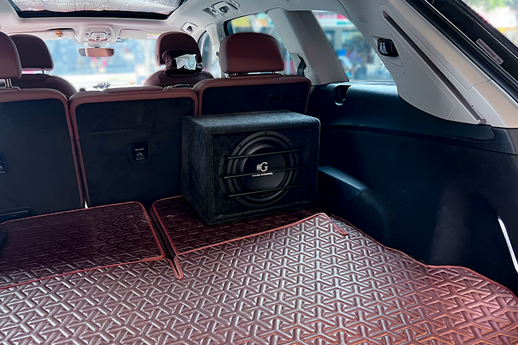 奥迪q7音响怎么调节到最佳,奥迪q7的音响是什么品牌