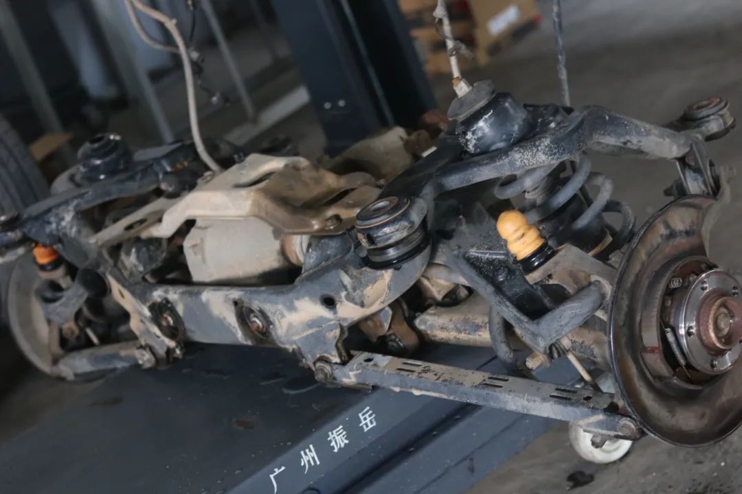 翻新一辆07年沃尔沃xc90要多少钱,开了四年的沃尔沃xc90多少钱