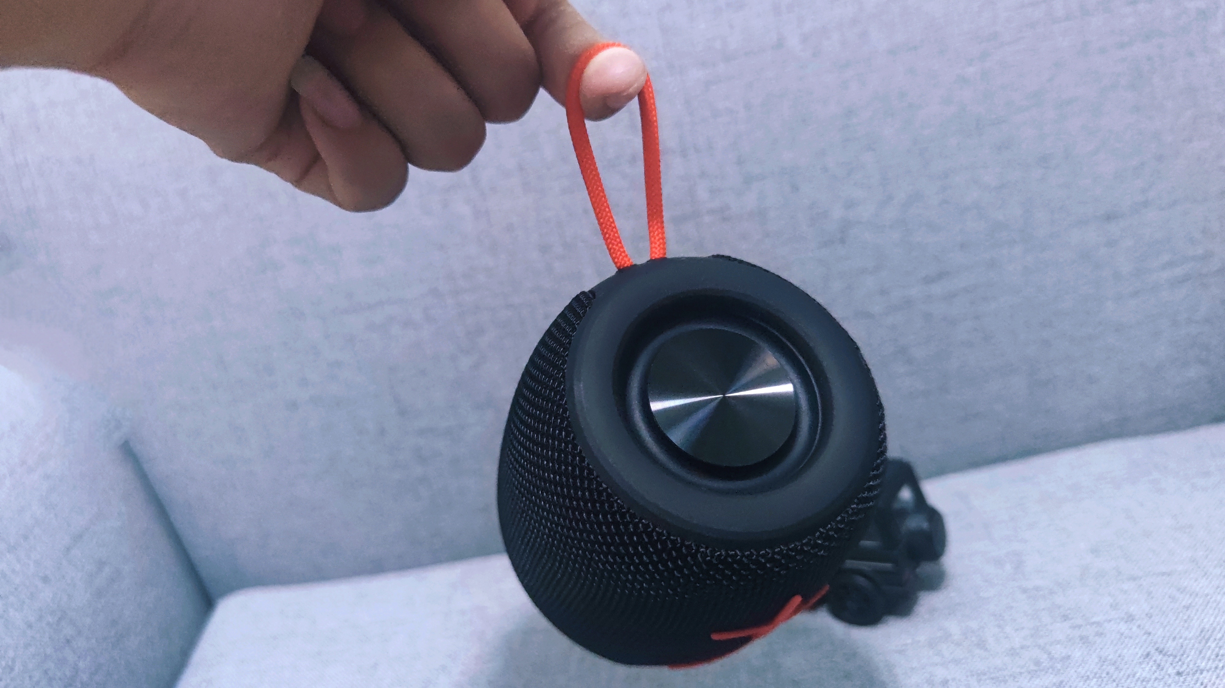 户外使用蓝牙音箱推荐,户外蓝牙音箱的续航能力