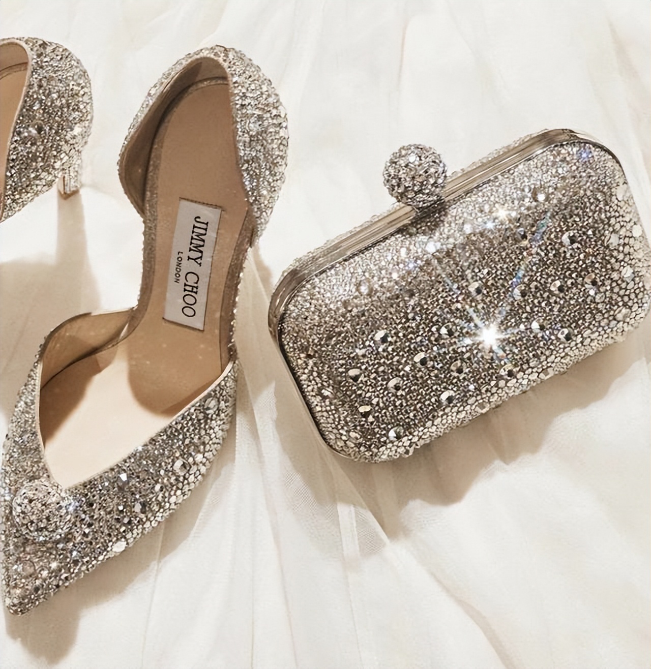 jimmychoo经典公主鞋,jimmychoo这款高跟鞋很仙很美