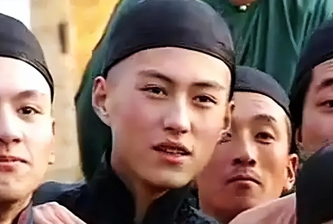 有种帅叫“中年大叔”！这6位大牌男星，越老越有男人味