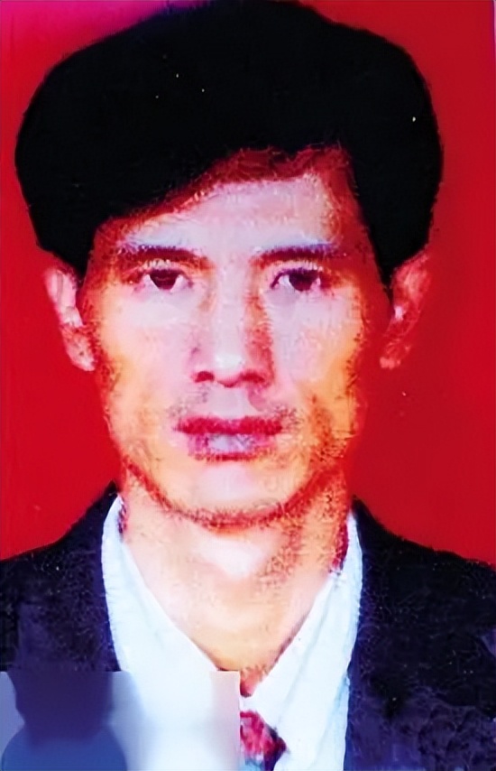 建国十大悍匪杀人案纪实完整版,中国十大悍匪犯罪实录免费观看