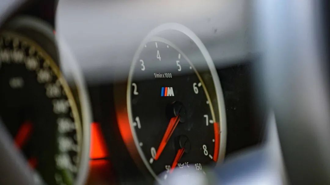 “可爱”又“环保”！诺粉入手4.4TV8宝马X5M