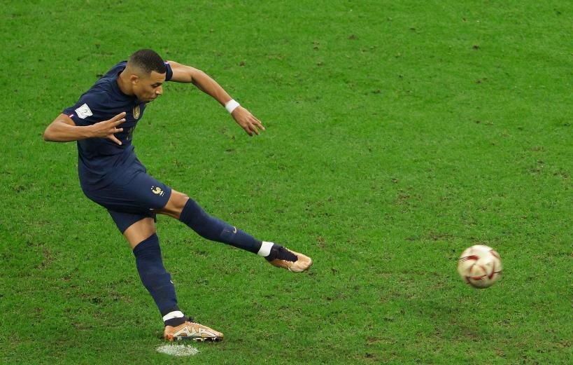 阿根廷夺冠梅西第八个金球,阿根廷夺冠梅西补时进球