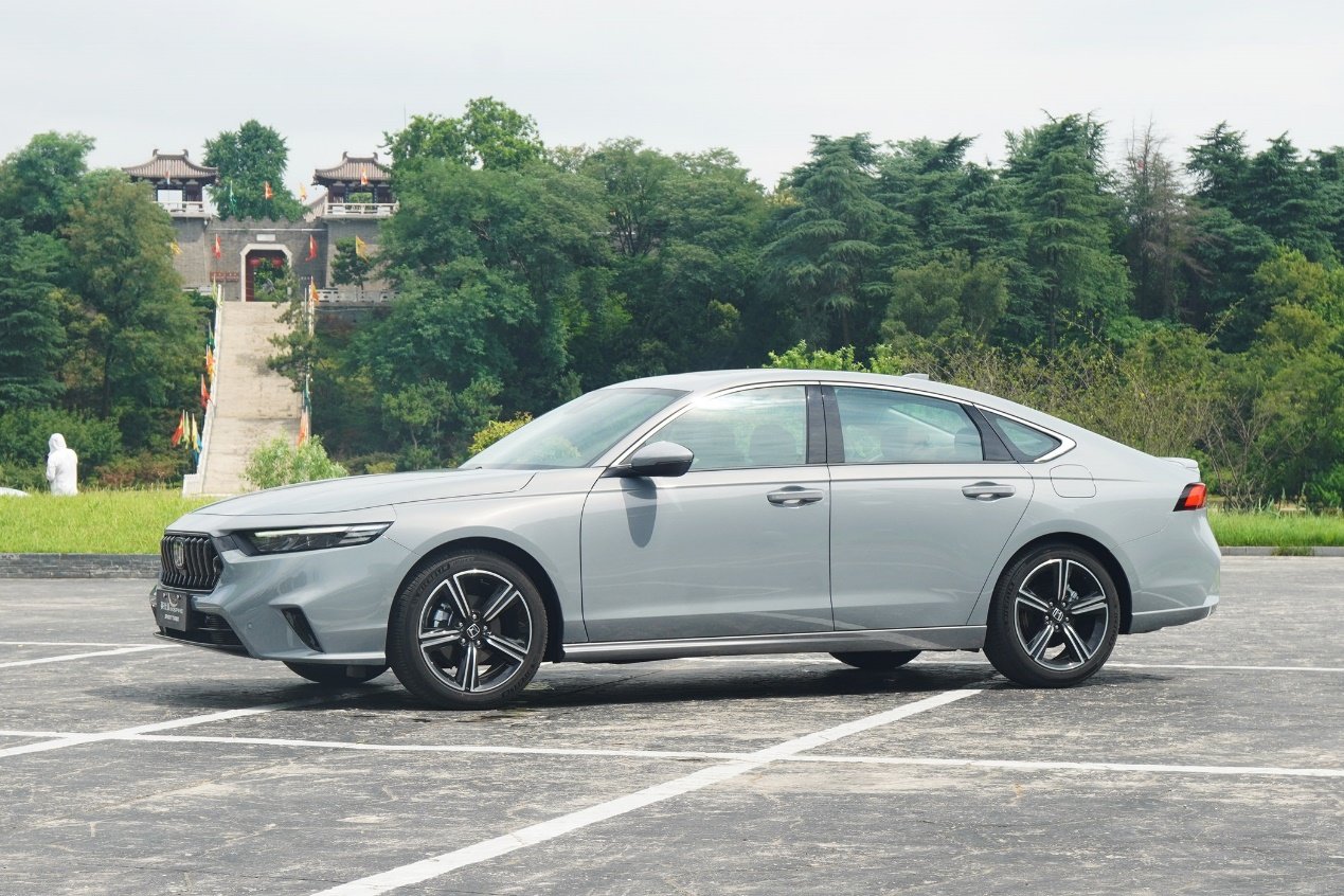 全新英仕派智能驾驶,全新英仕派智能三屏