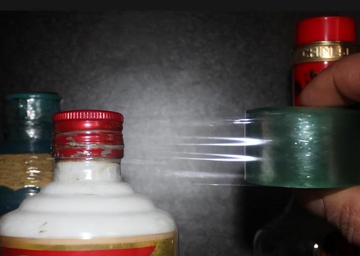 原箱白酒存酒最好的储存方法,家里怎样存酒放柜子里