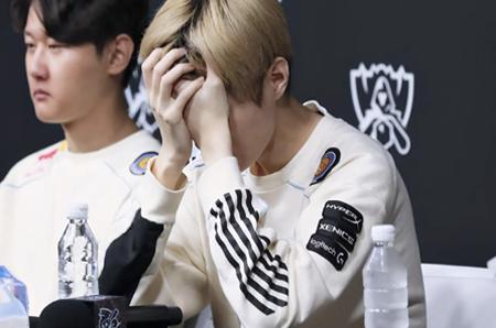 深夜看哭的故事,一些让人看哭的故事