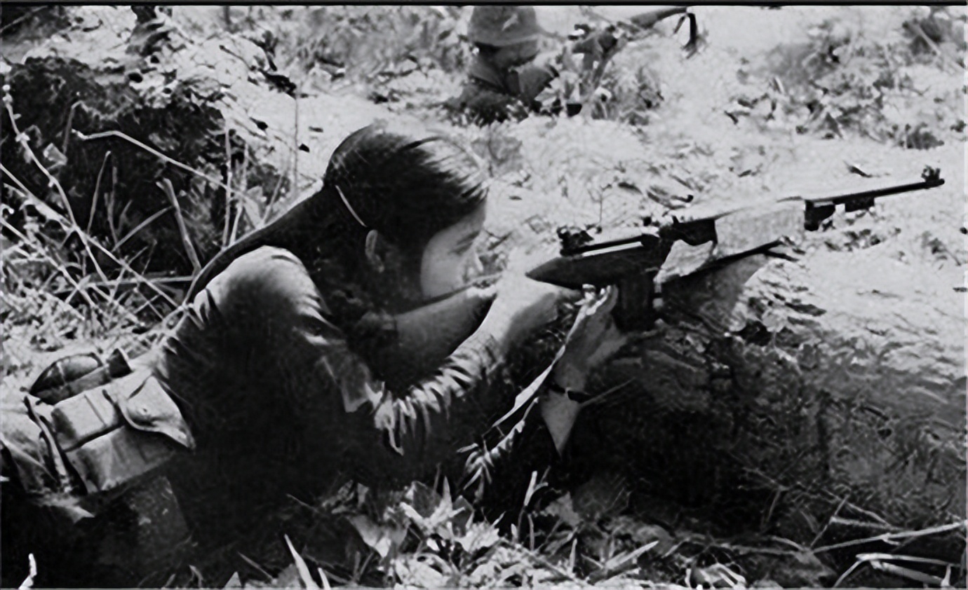 越南女兵有多惨？美军在刑讯逼供中，竟用蚂蟥、山羊作为行刑工具